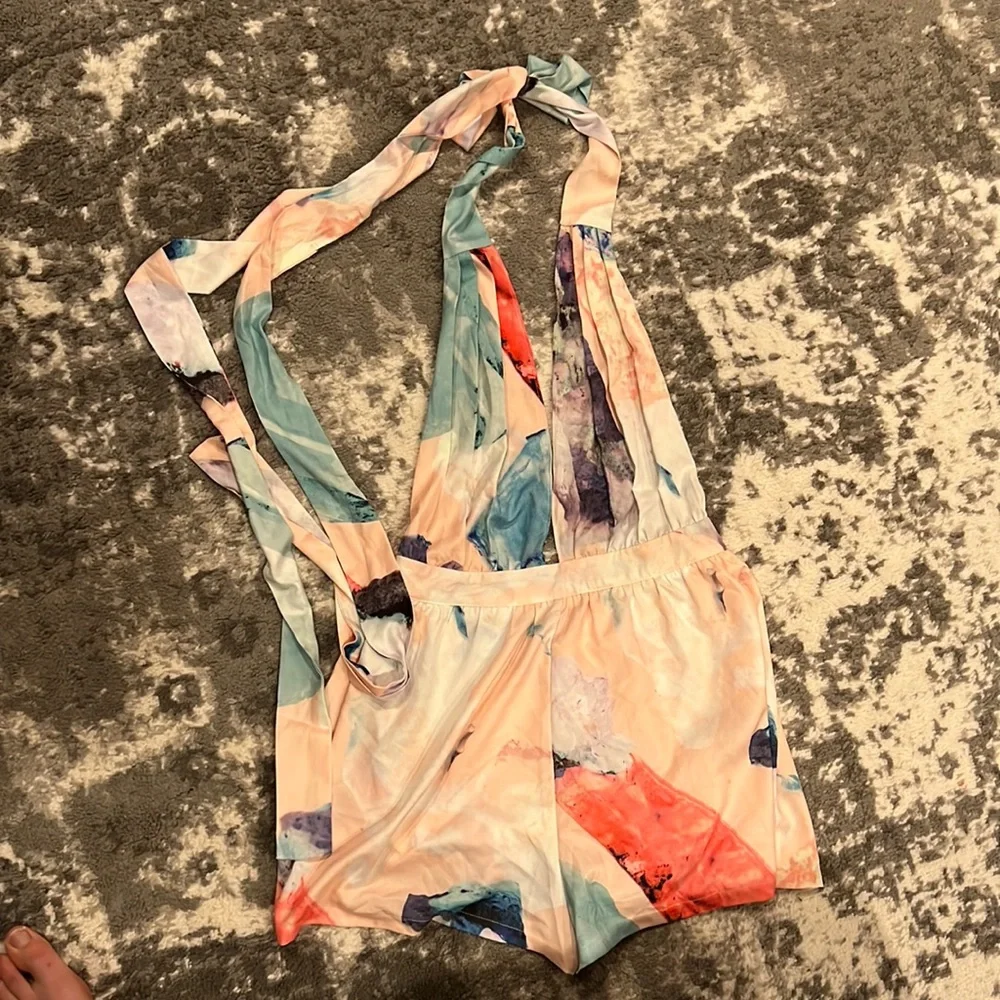 Romper - Picture 3 of 4